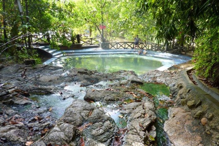 7 Hot Springs to Visit in Malaysia - ExpatGo