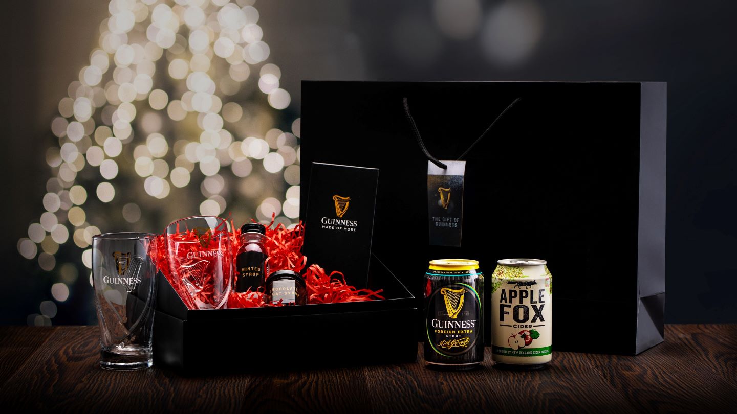 Christmas nut gift box